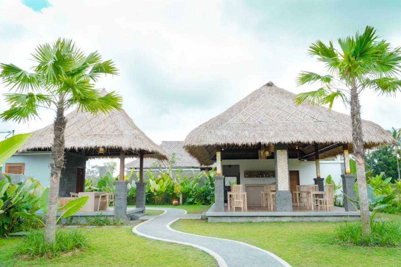 Three Gold Luxury Private Villas Ubud  Exterior photo