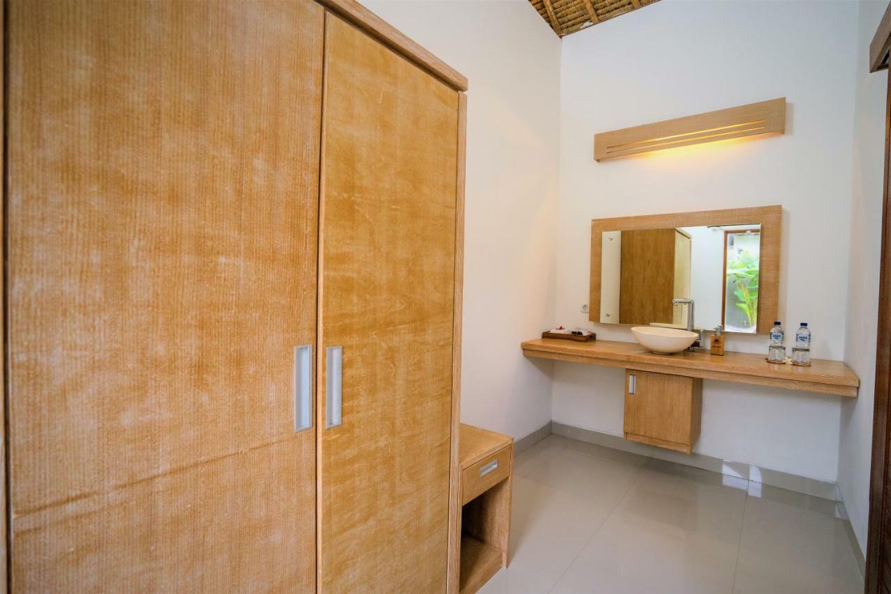 Three Gold Luxury Private Villas Ubud  Exterior photo