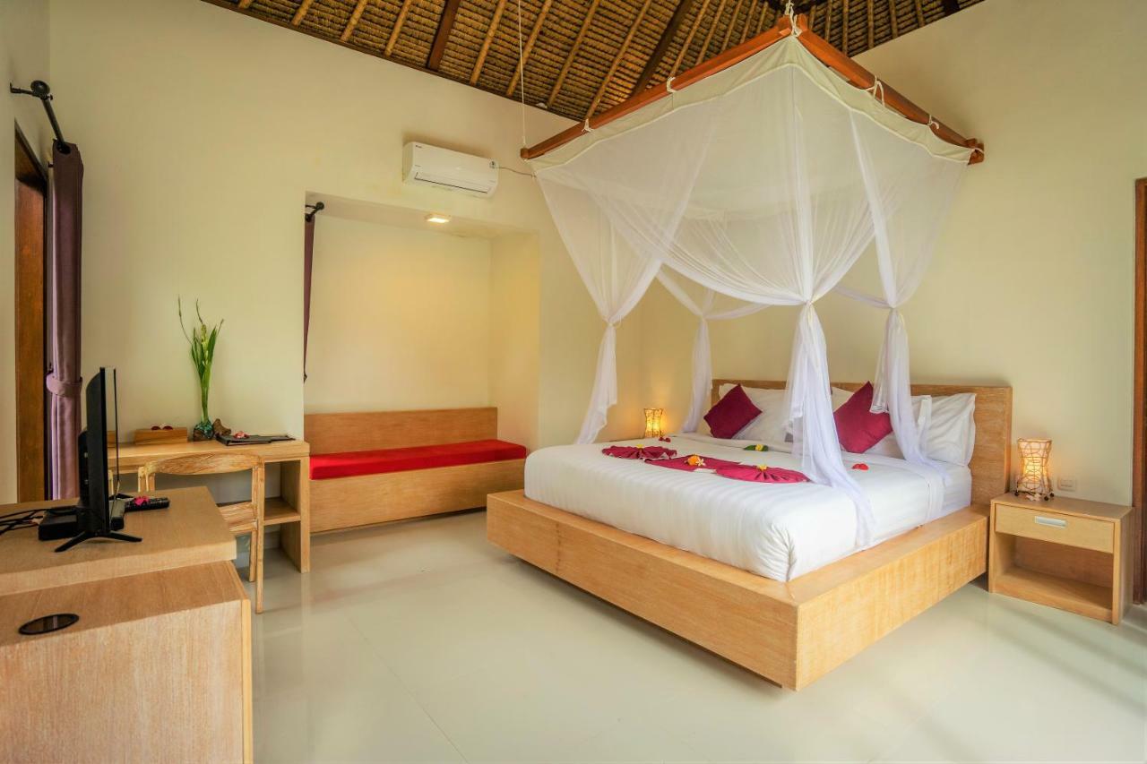 Three Gold Luxury Private Villas Ubud  Exterior photo
